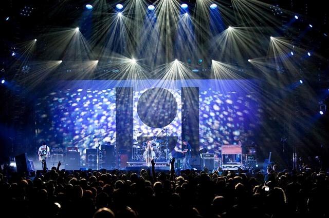 Editie speciala dedicată trupei Pearl Jam la MTV Alternative Nation cu DJ Hefe